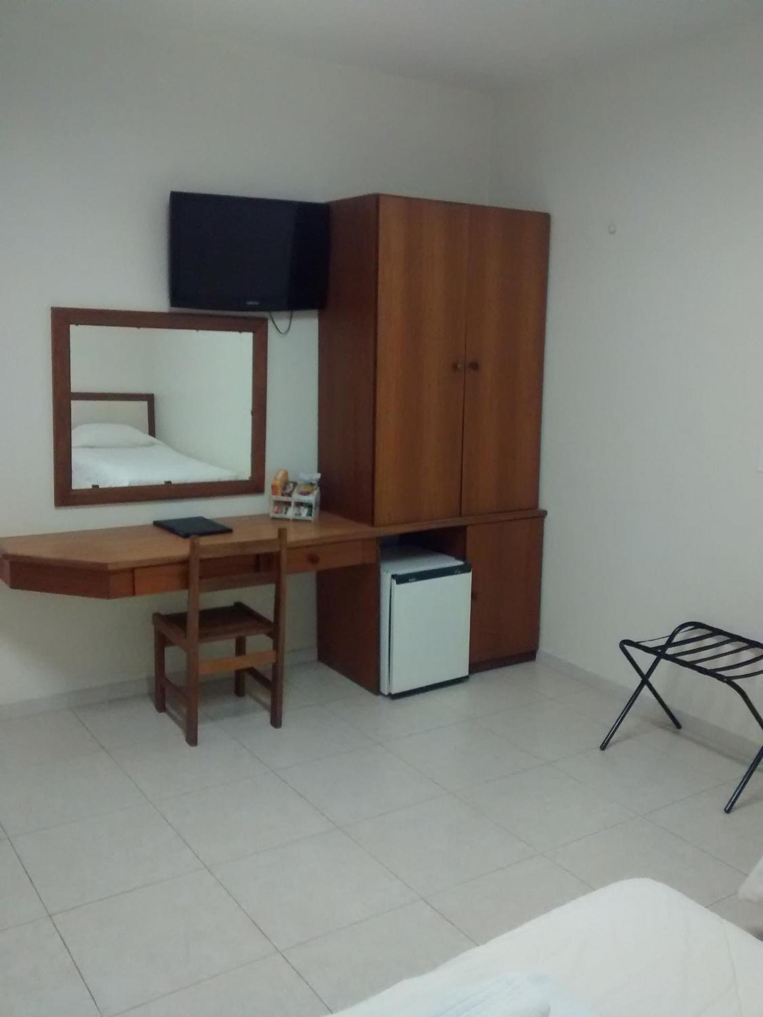 אוריניוס Regio Plaza Hotel חדר תמונה