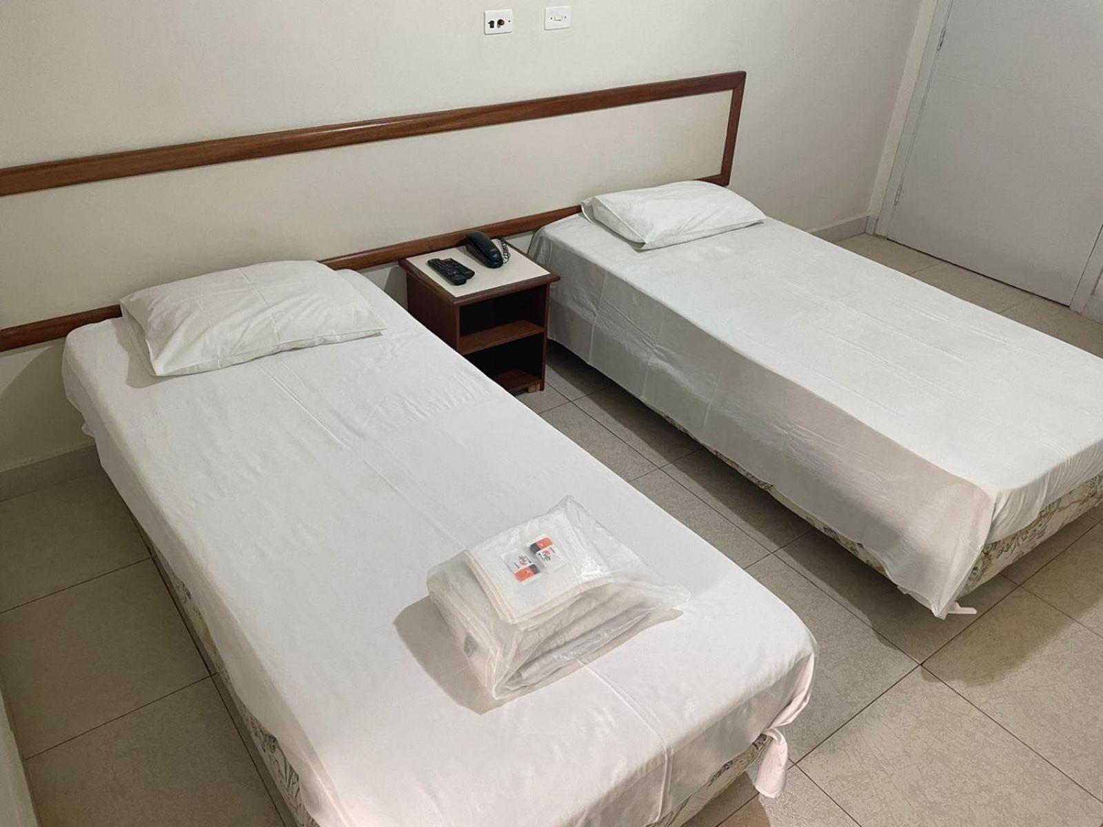 אוריניוס Regio Plaza Hotel מראה חיצוני תמונה